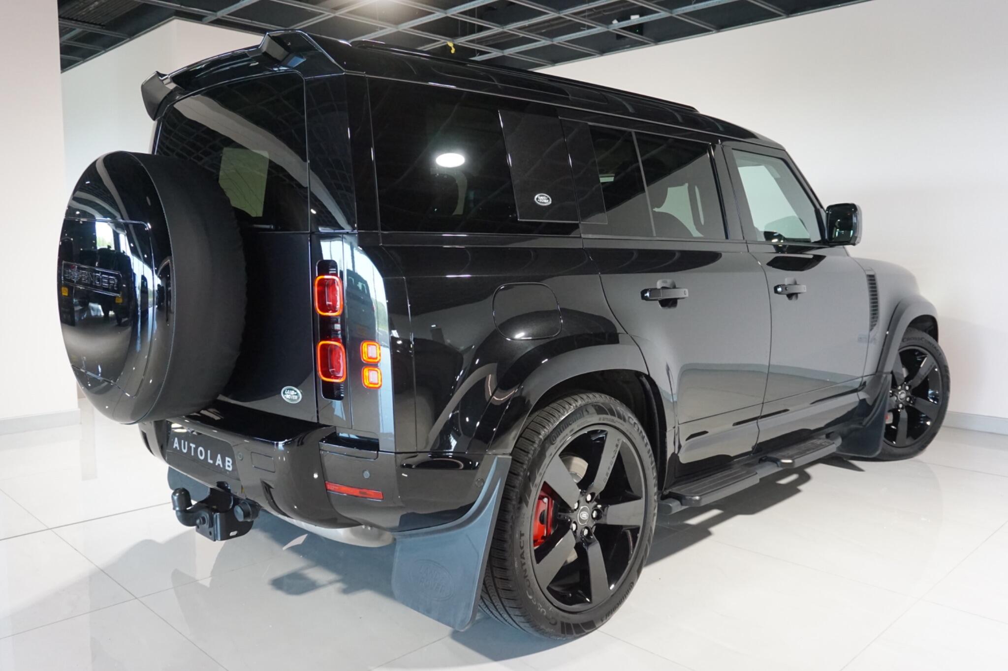 Land Rover Defender 110 3.0 D250 MHEV XS Edition SUV 5dr Diesel Auto 4WD Euro 6 (s/s) (250 ps)